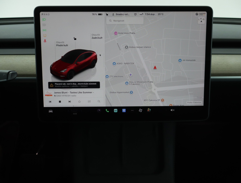 Tesla Model Y 4x4 2022 15