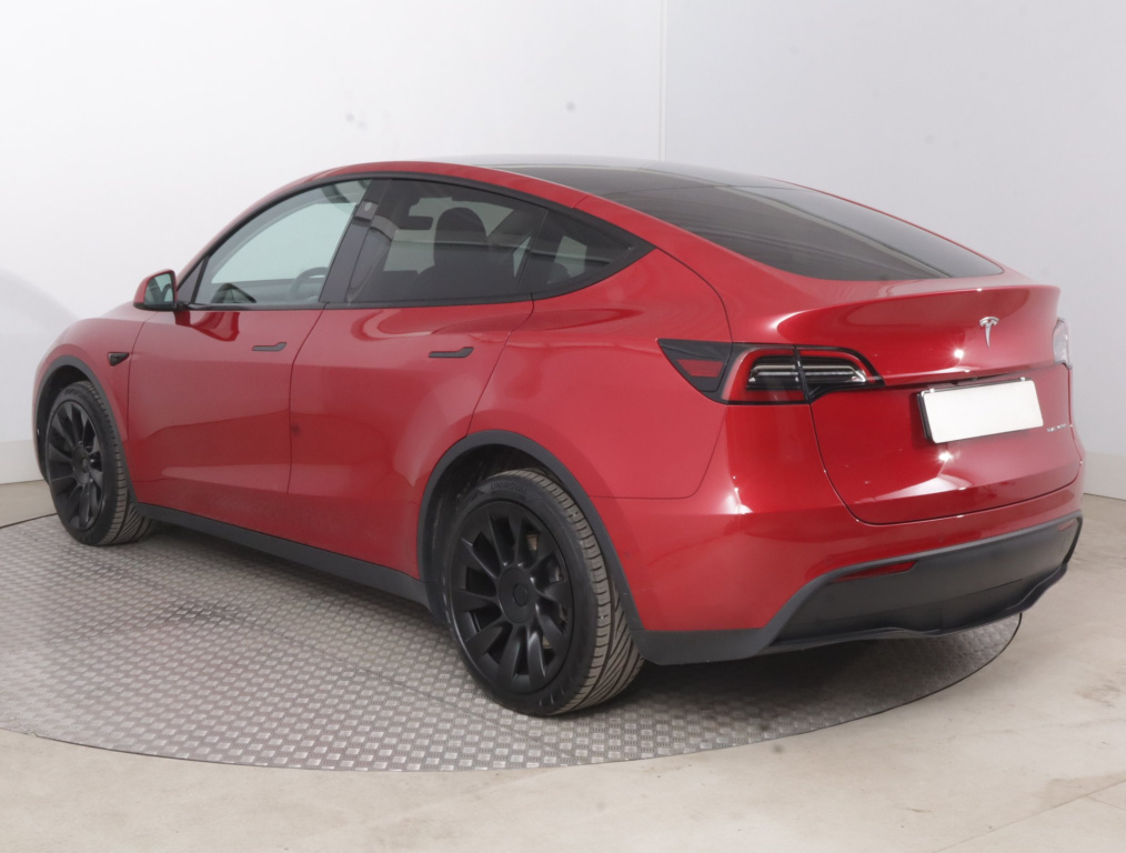 Tesla Model Y 4x4 2022 5