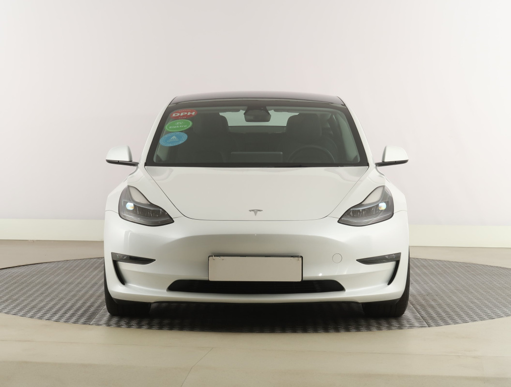 Tesla Model 3 4x4 2023 2