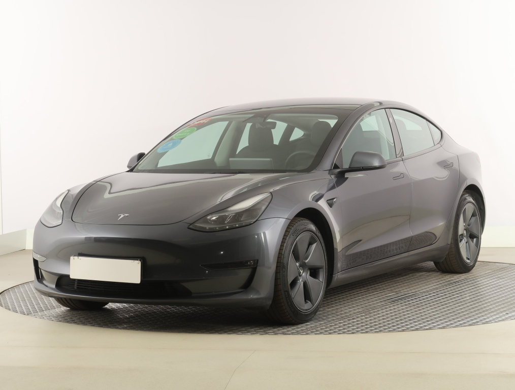 Tesla Model 3 4x4 2023 3