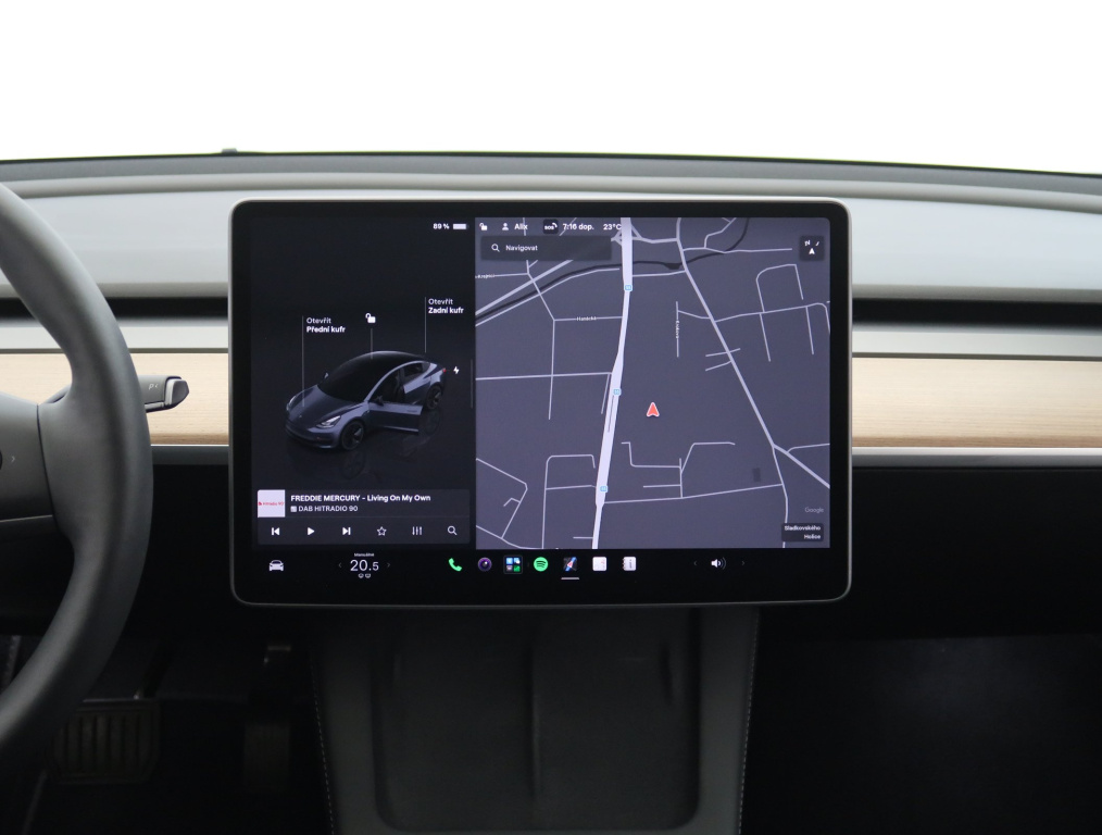 Tesla Model 3 4x4 2023 14