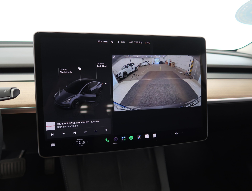 Tesla Model 3 4x4 2023 19