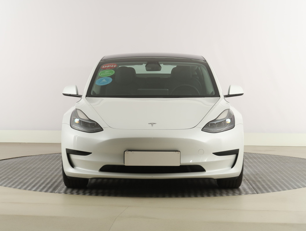 Tesla Model 3 2023 2