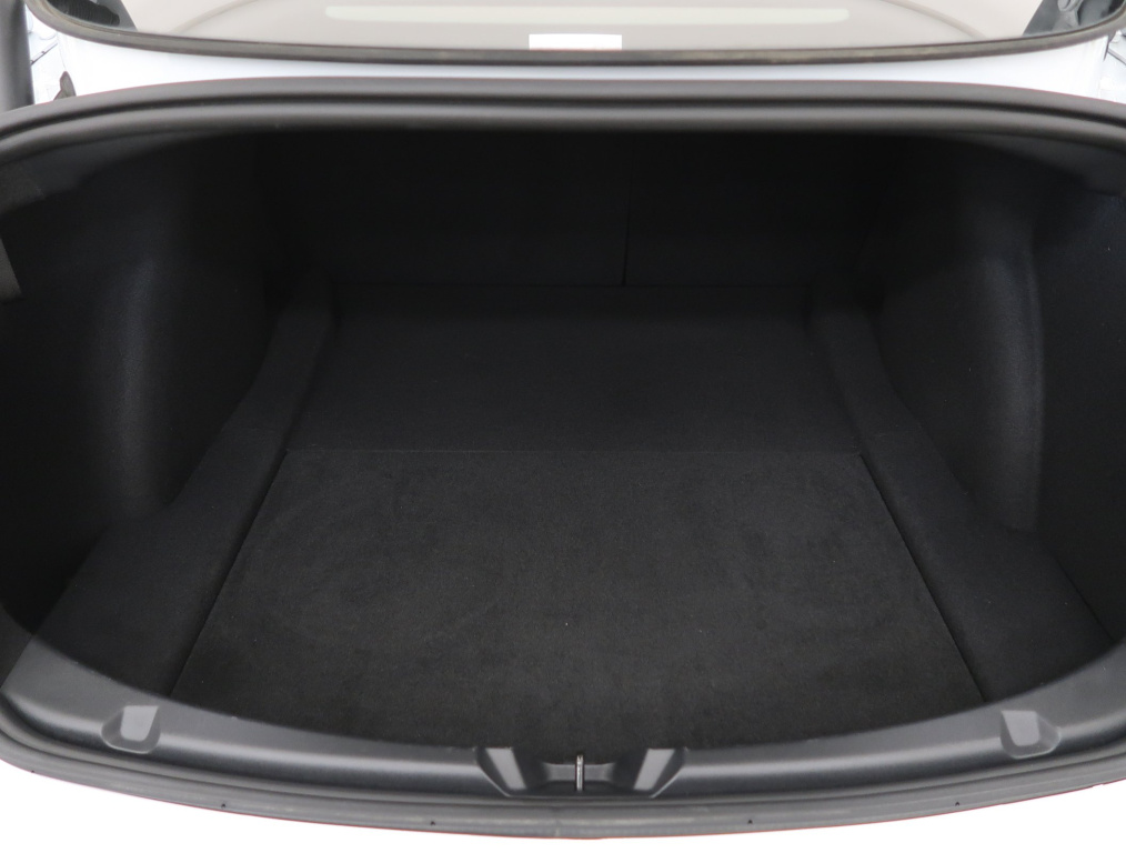 Tesla Model 3 2023 16