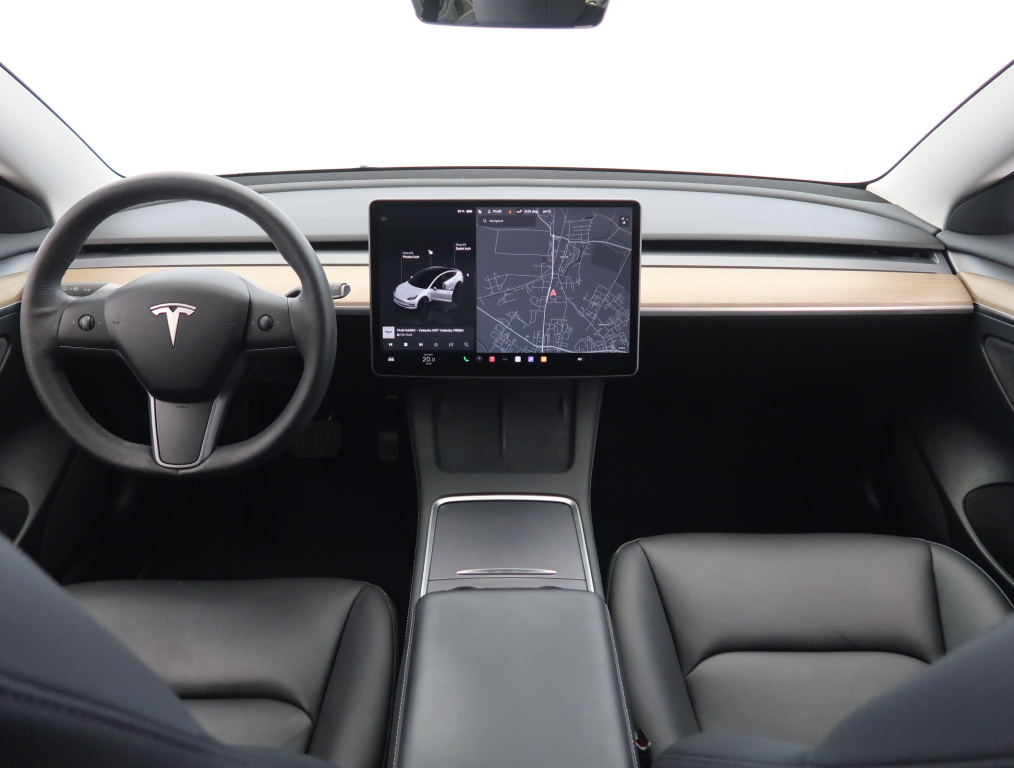 Tesla Model 3 2023 9