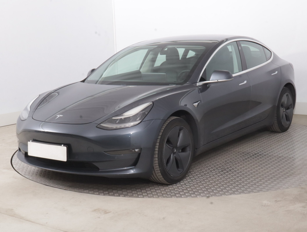 Tesla Model 3 4x4 2019 3