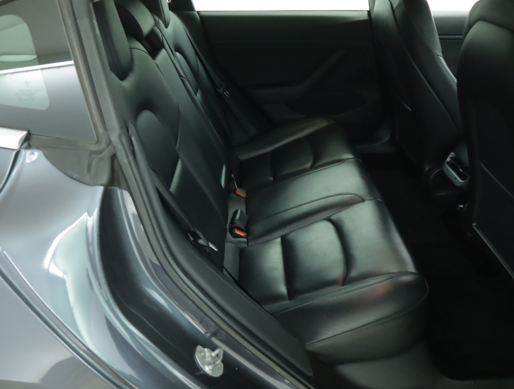 Tesla Model 3 4x4 2019 11