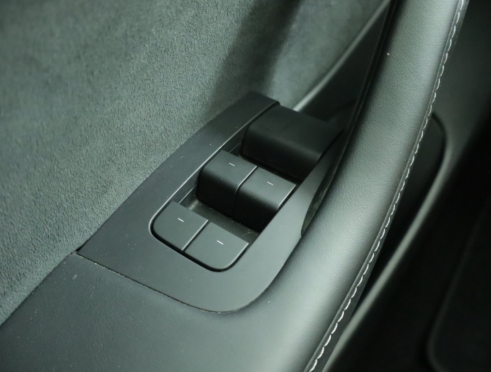 Tesla Model 3 4x4 2021 19