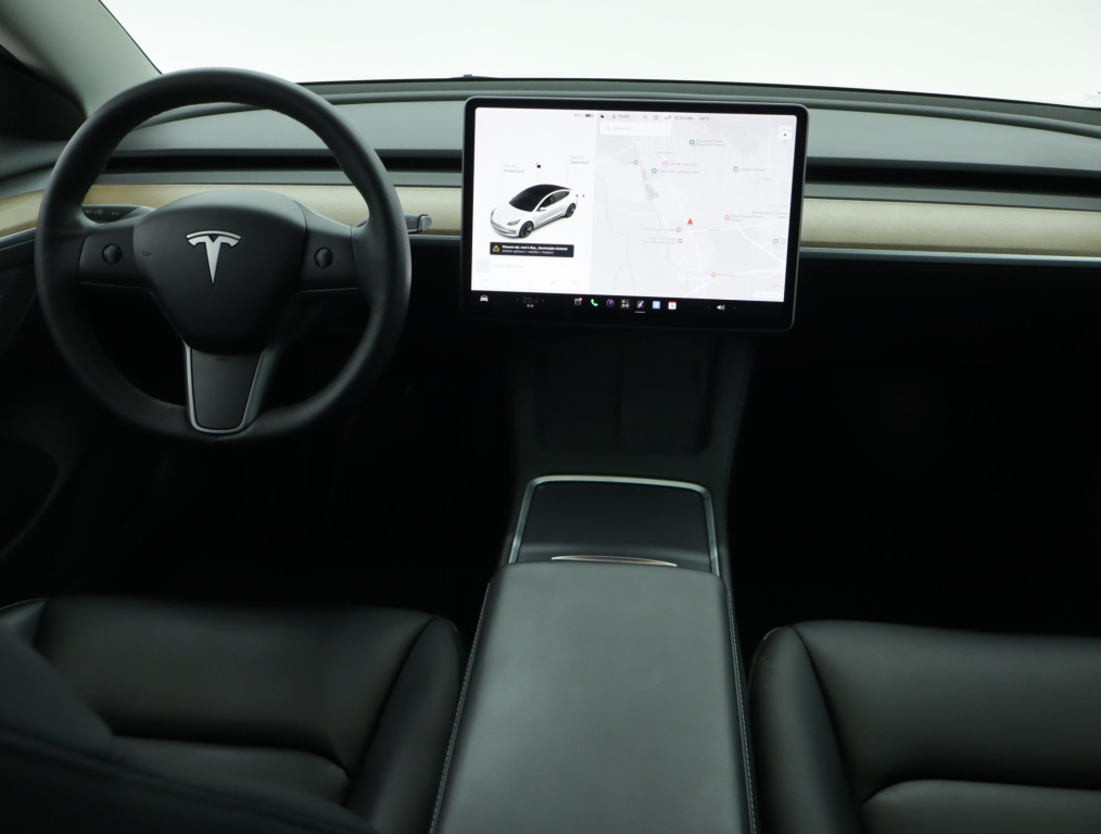 Tesla Model 3 4x4 2021 9