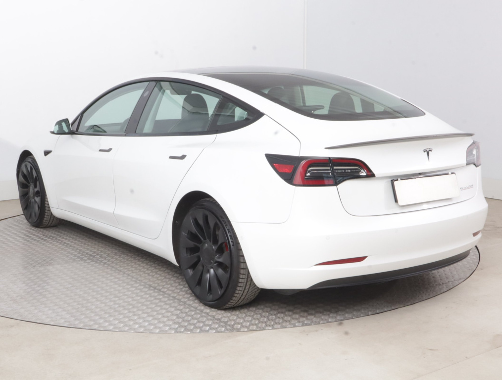 Tesla Model 3 4x4 2021 5