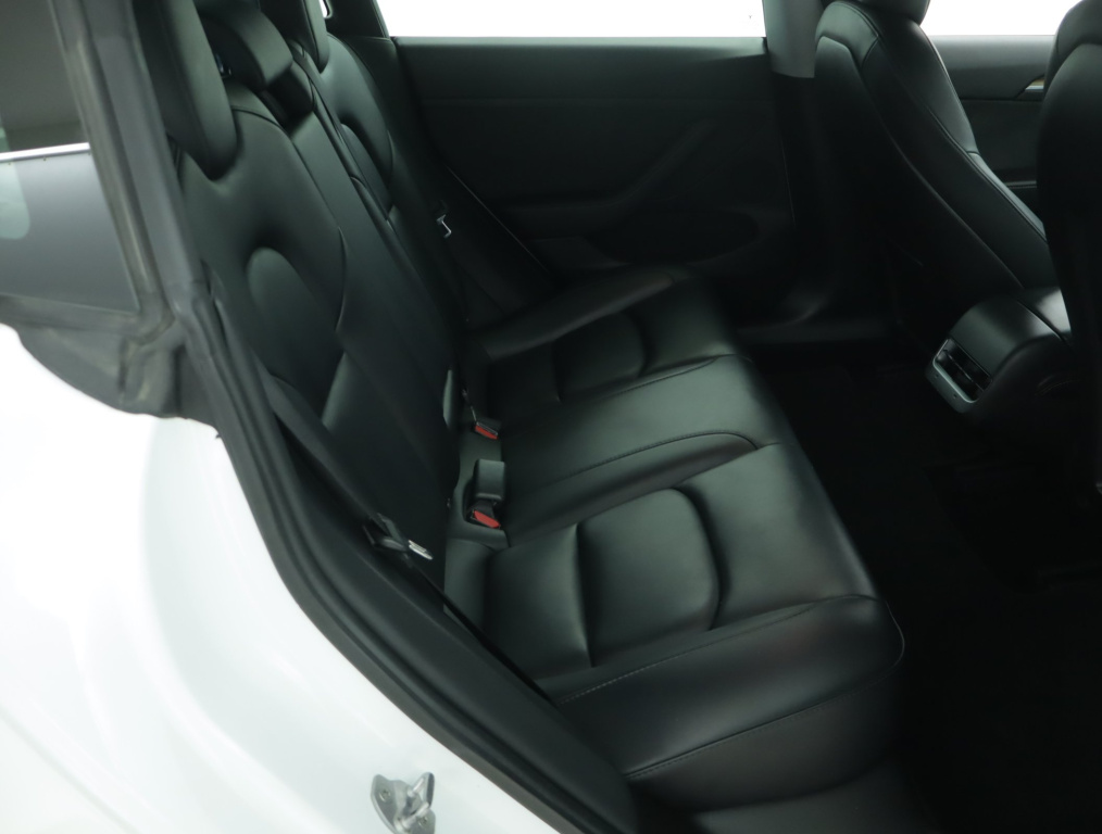Tesla Model 3 4x4 2021 11