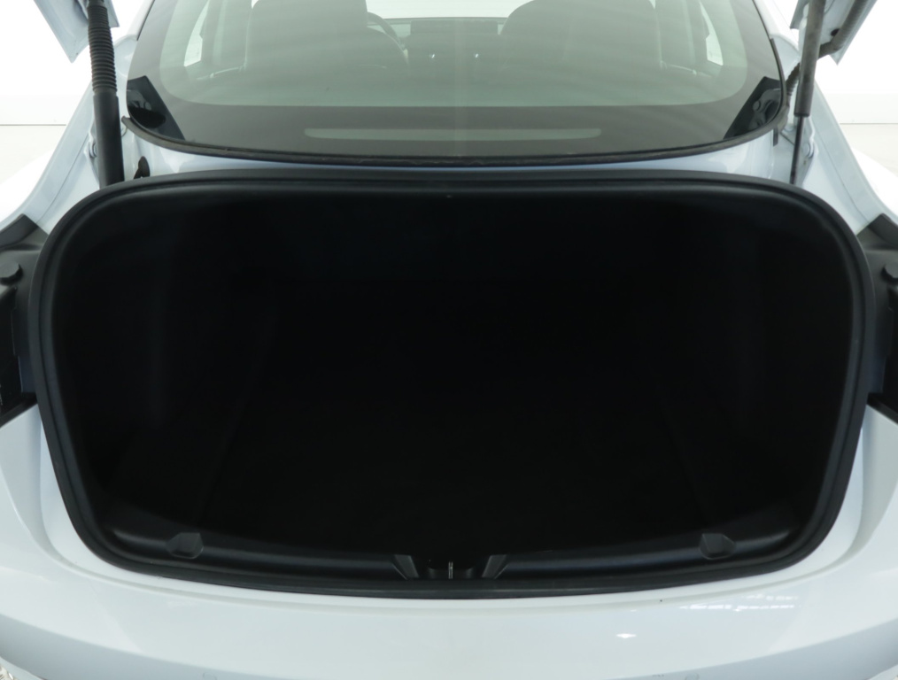 Tesla Model 3 4x4 2021 17