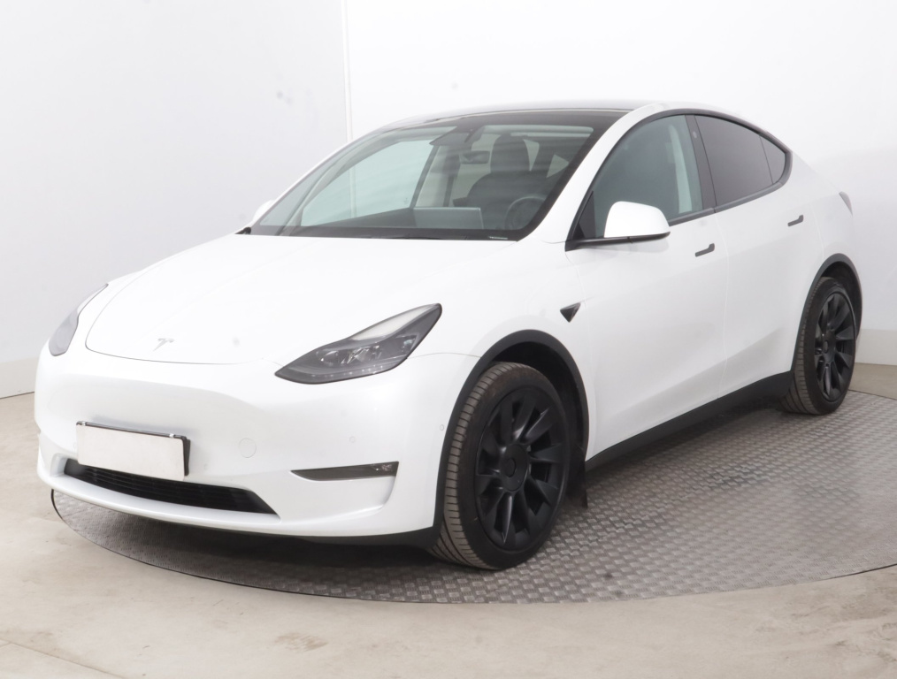 Tesla Model Y 4x4 2022 3