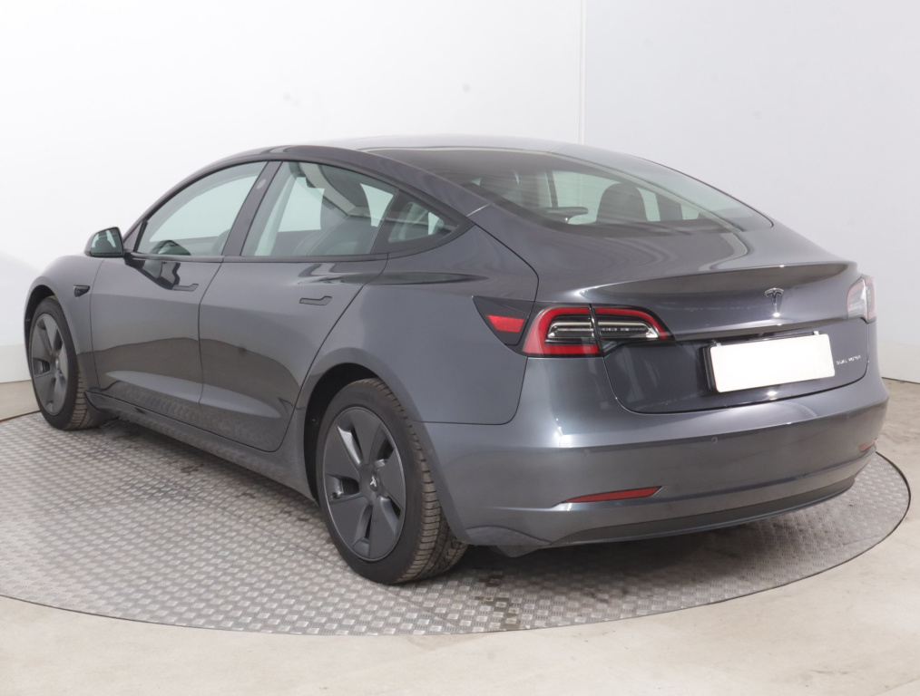 Tesla Model 3 4x4 2021 5