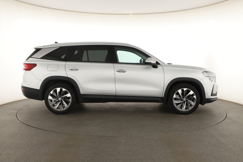 Škoda Kodiaq 2.0 TDI 4x4 2024 8