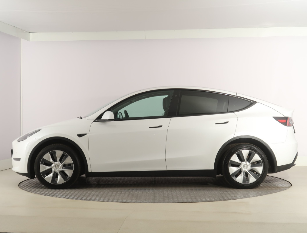 Tesla Model Y 4x4 2022 4