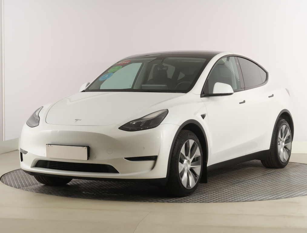 Tesla Model Y 4x4 2022 3