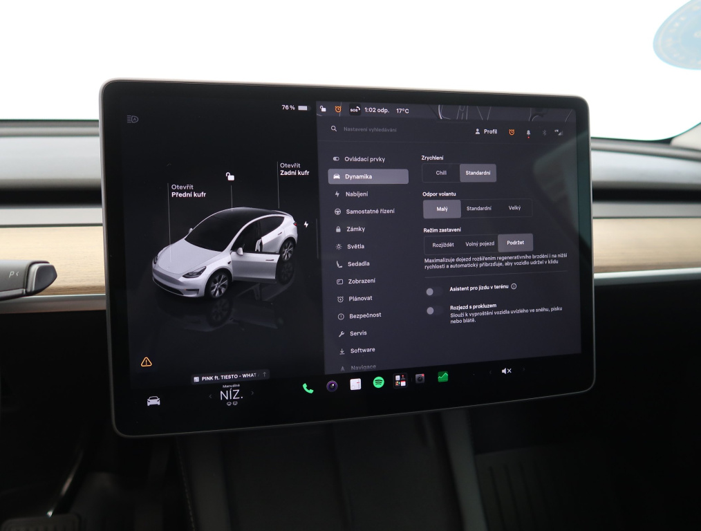 Tesla Model Y 4x4 2022 23