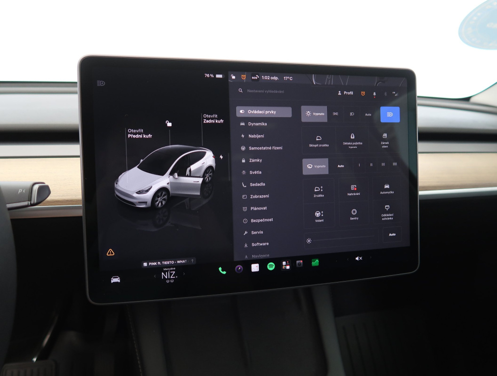 Tesla Model Y 4x4 2022 22