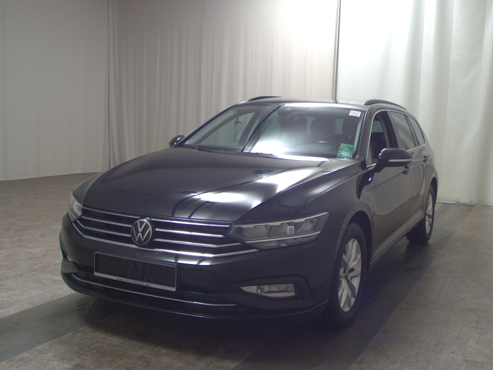Volkswagen Passat Variant 2.0 TDI Business Navi LED AID RFK 2