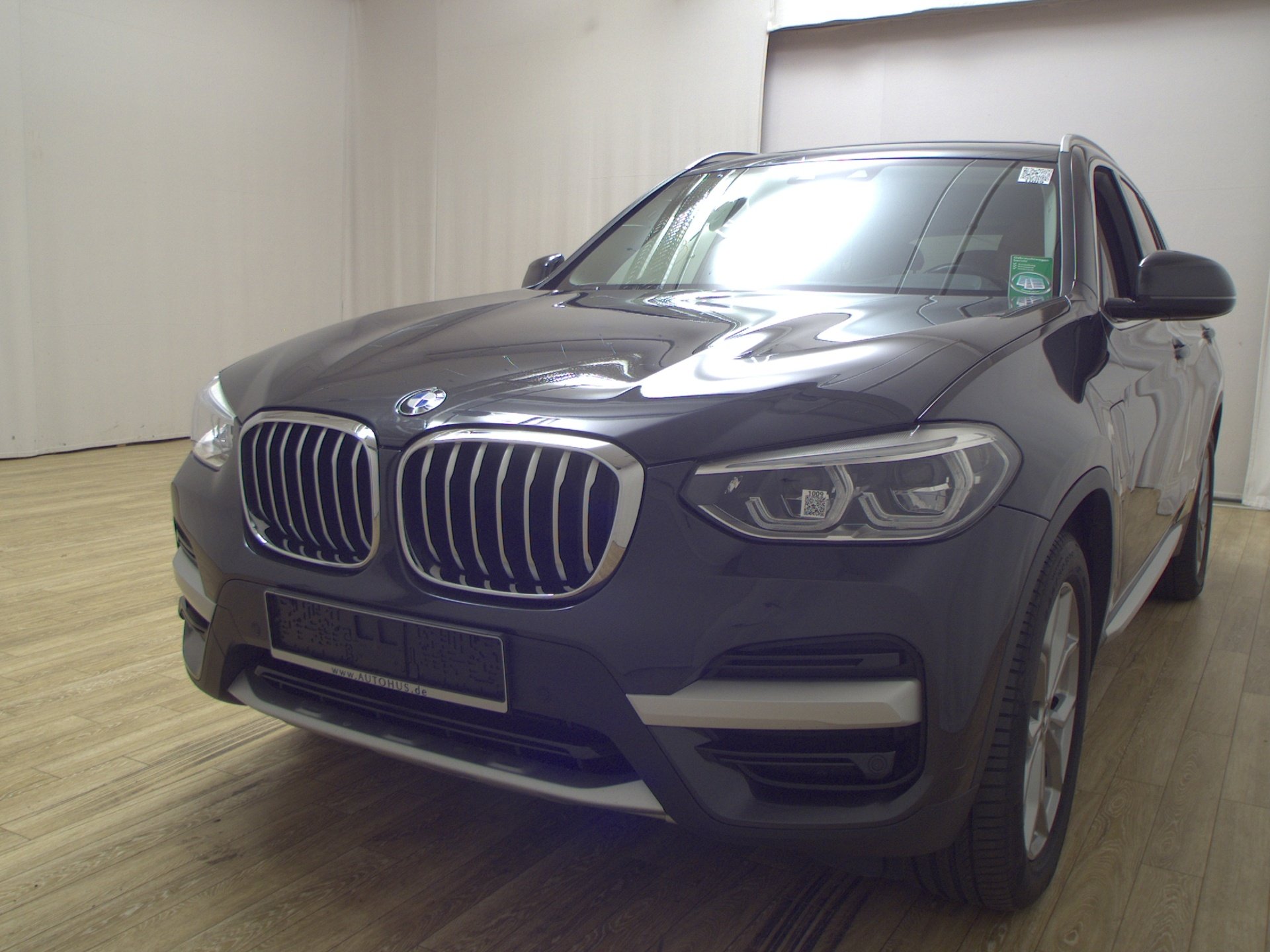 BMW X3 xDrive30e X-Line Navi LED+ Leder LC-Pro Pano 2