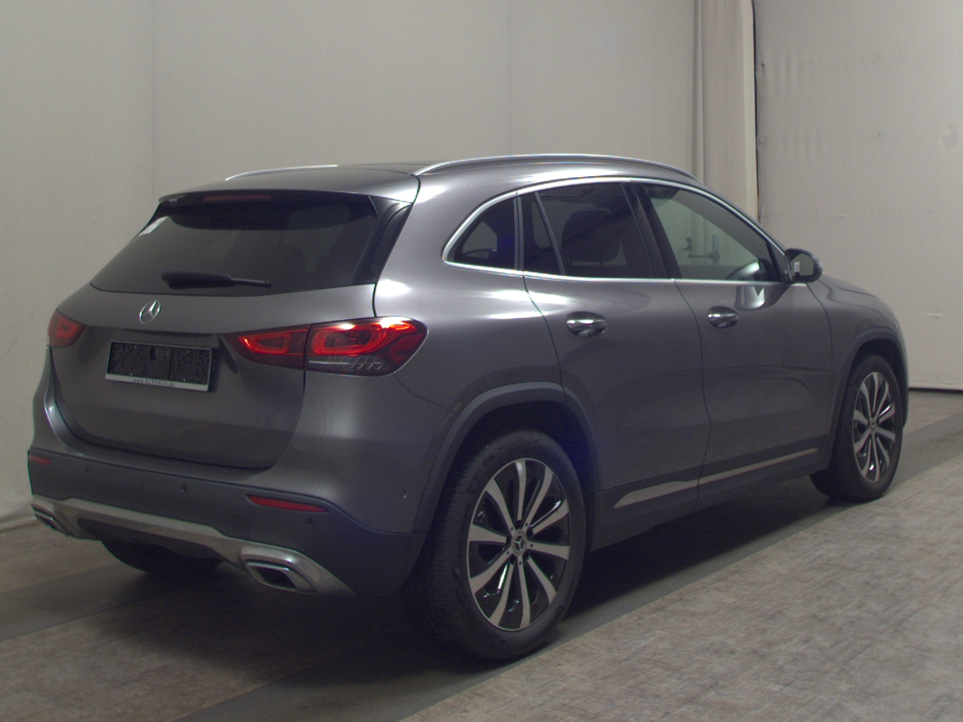 Mercedes-Benz GLA 220 d Progressive Leder Navi LED MBUX Pano Sound 4