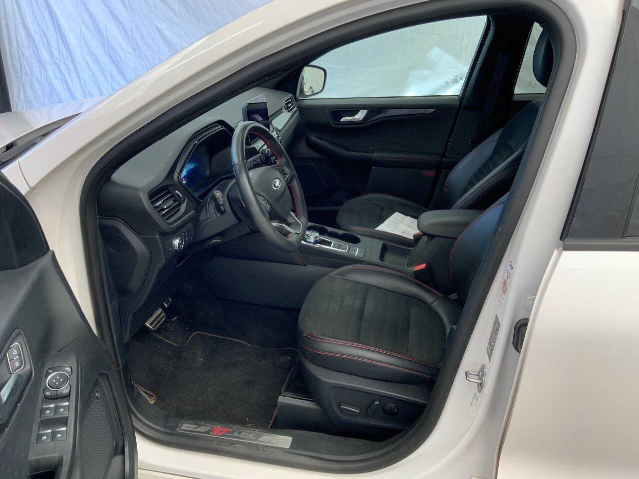 Ford Kuga 2.0 EcoBoost ST-Line X Navi LED DigiTacho Pano ACC 6