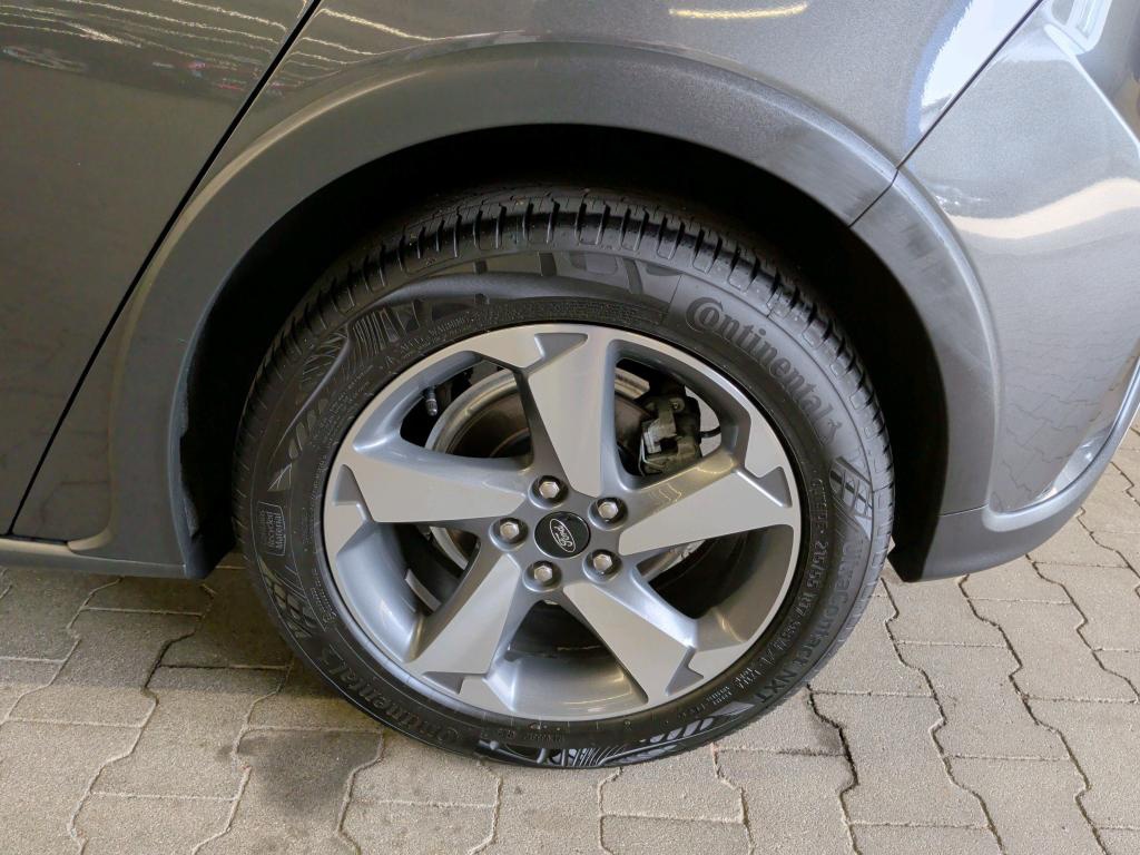 Ford Focus 1.5 EB Active Navi LED Pano RFK 12