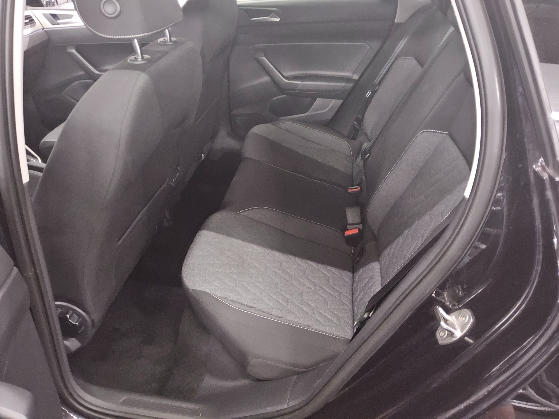 Volkswagen Polo 1.0 TSI Move Navi 13