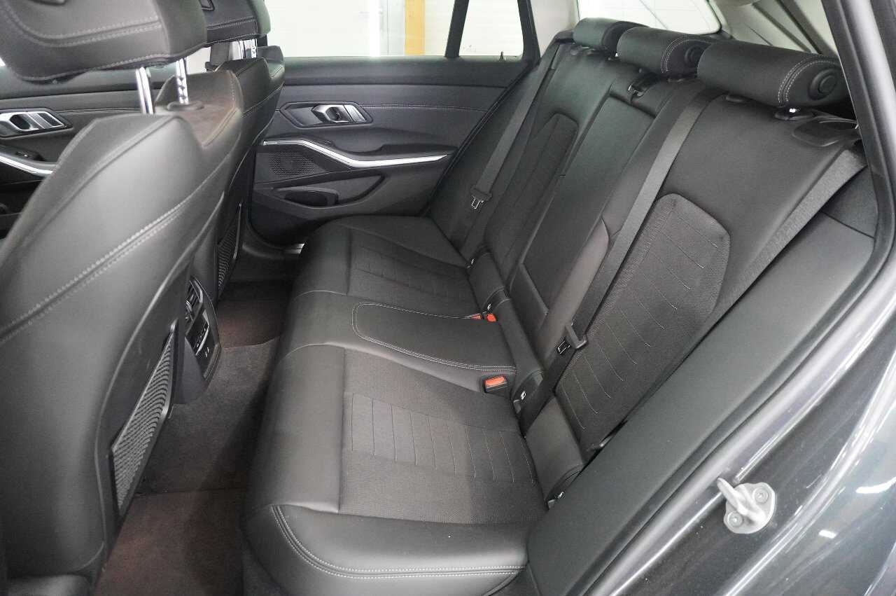 BMW 330dA Touring xDr Sport-Line Navi LED vc SHZ el.Heck 10