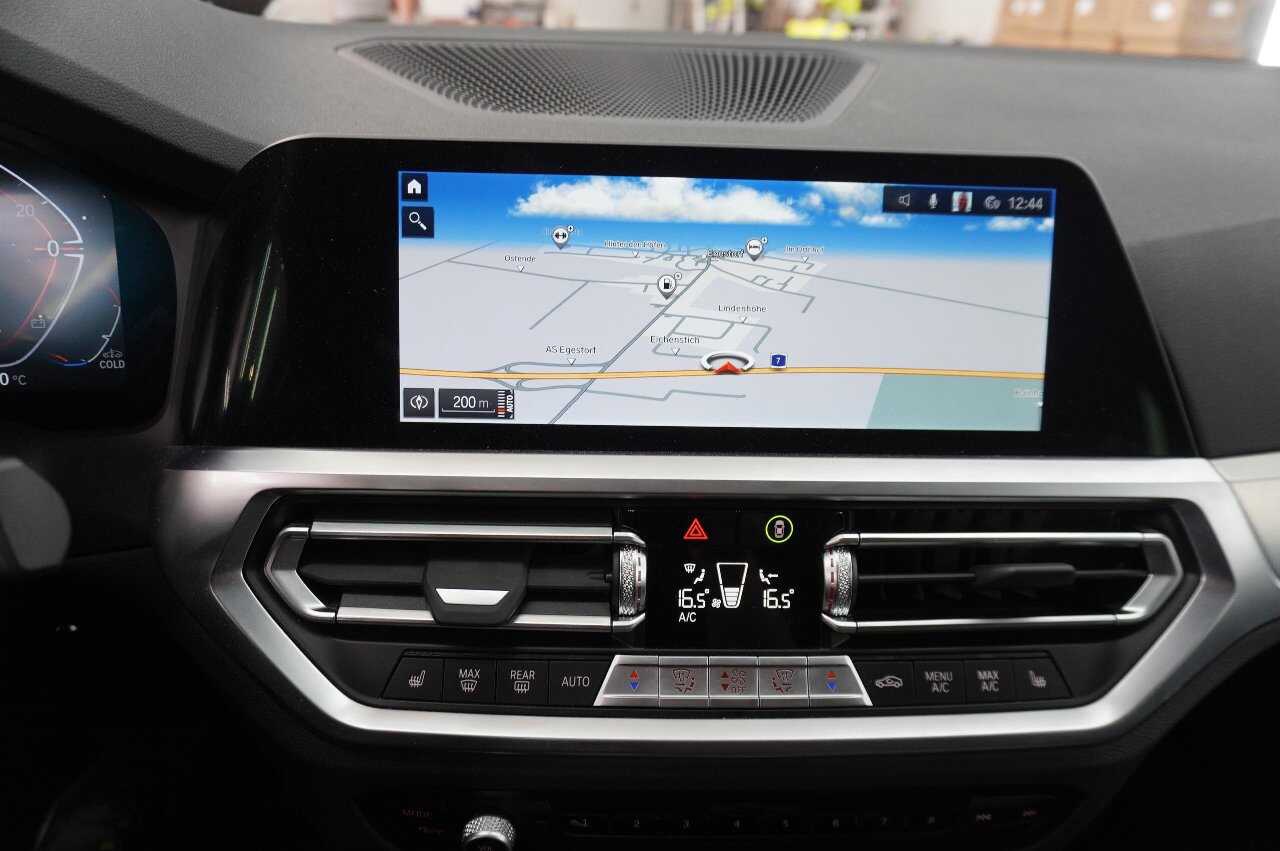 BMW 330dA Touring xDr Sport-Line Navi LED vc SHZ el.Heck 11