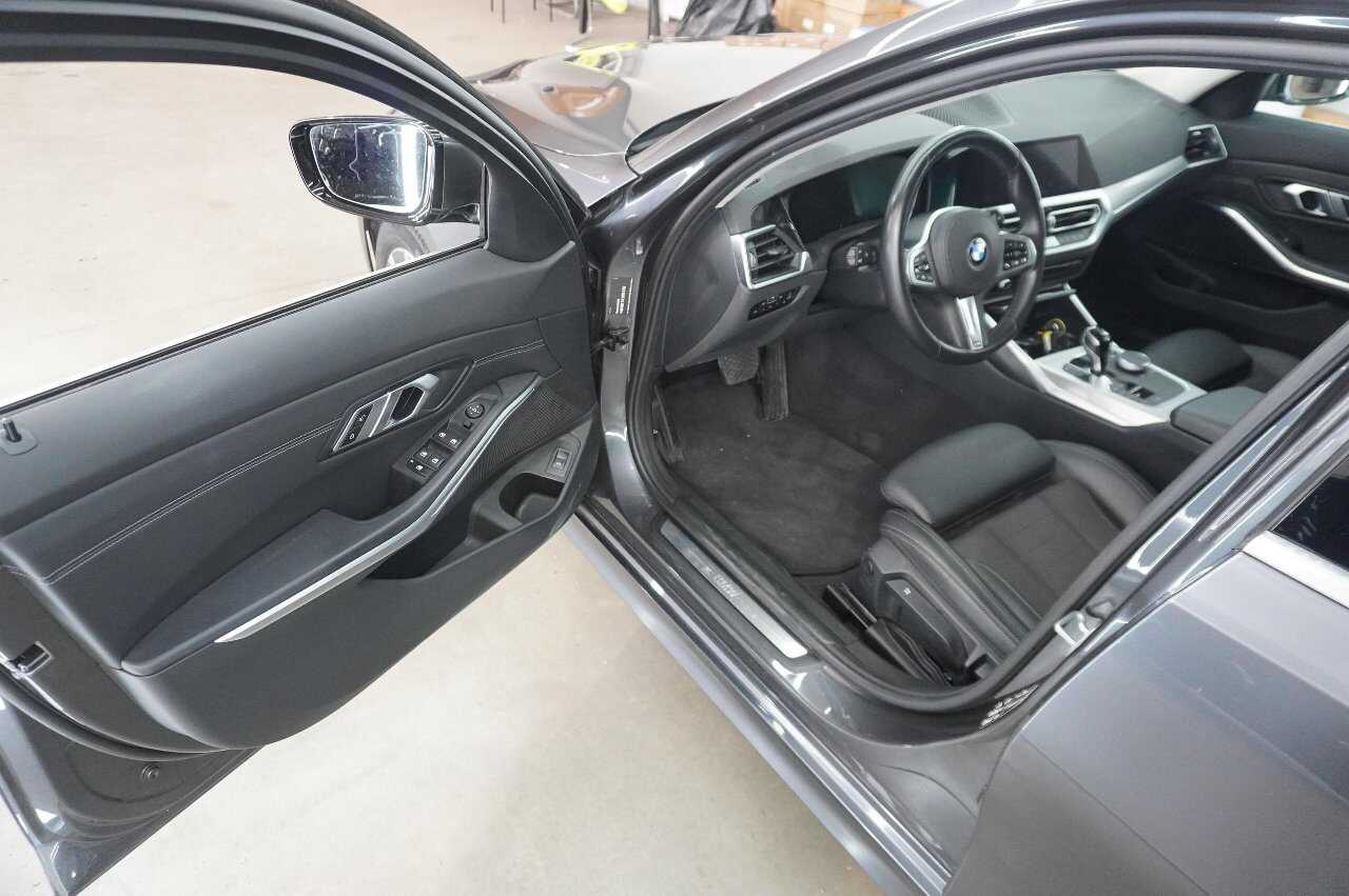 BMW 330dA Touring xDr Sport-Line Navi LED vc SHZ el.Heck 7