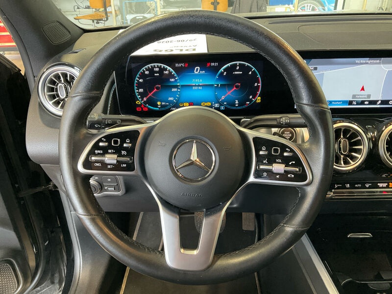 Mercedes-Benz GLB 220 Progressive T-Leder Navi LED AHK Shz 8