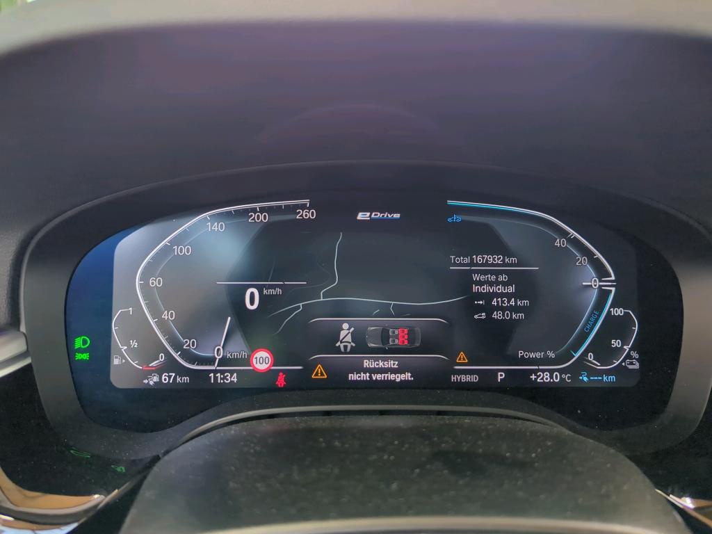 BMW 530e Touring NAVI LED SHZ vc AHK 8