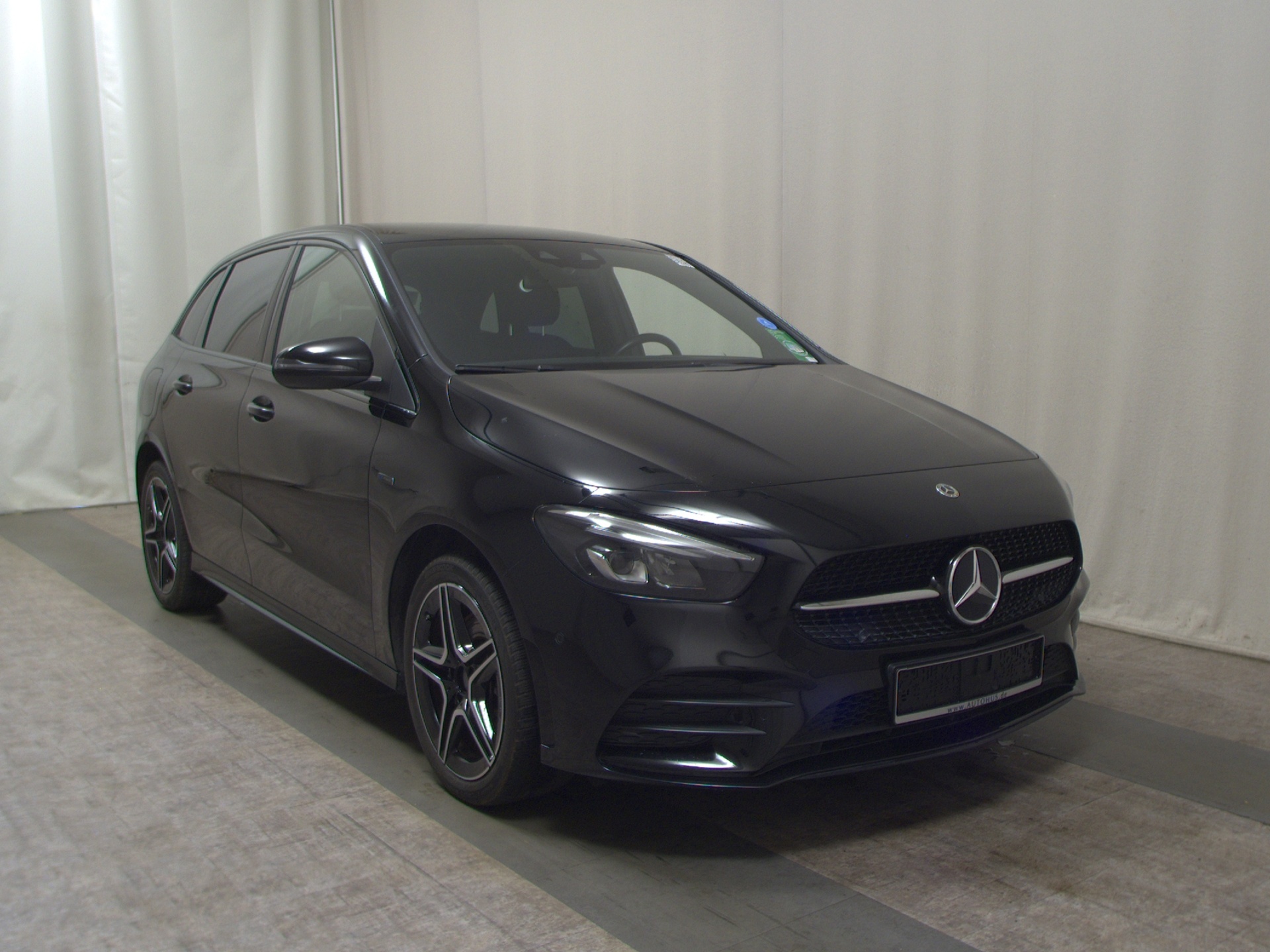 Mercedes-Benz B 250 e AMG-Line Night Navi Led RFK 3
