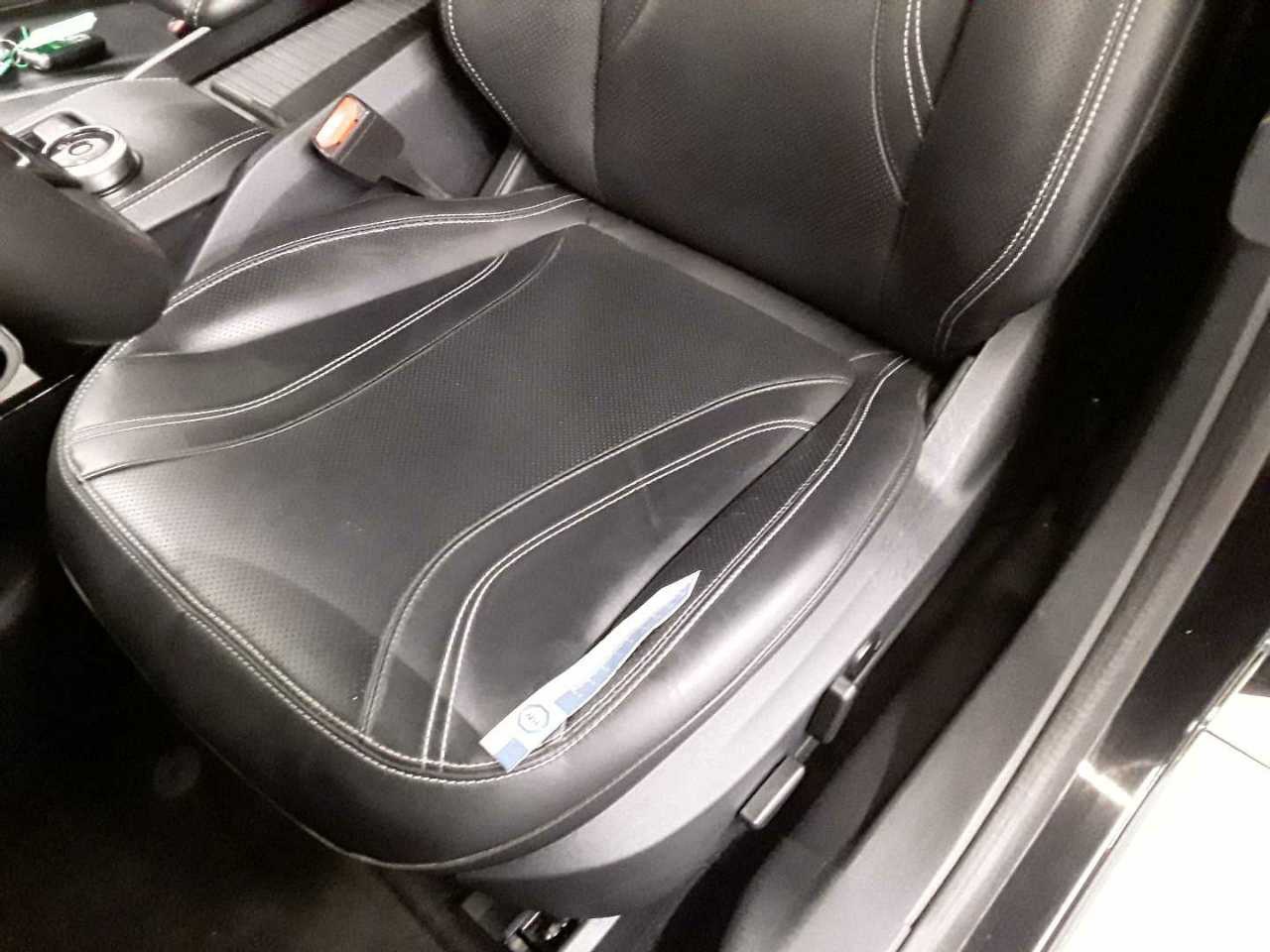 Ford Mustang Mach-E NAVI KLIMAAUT LED PANO PDC 10