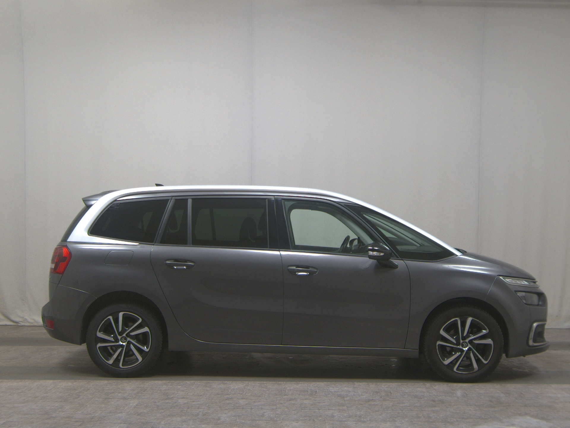 Citroën C4 Grand Spacetourer 1.5 BlueHDi T-Leder Navi AHK