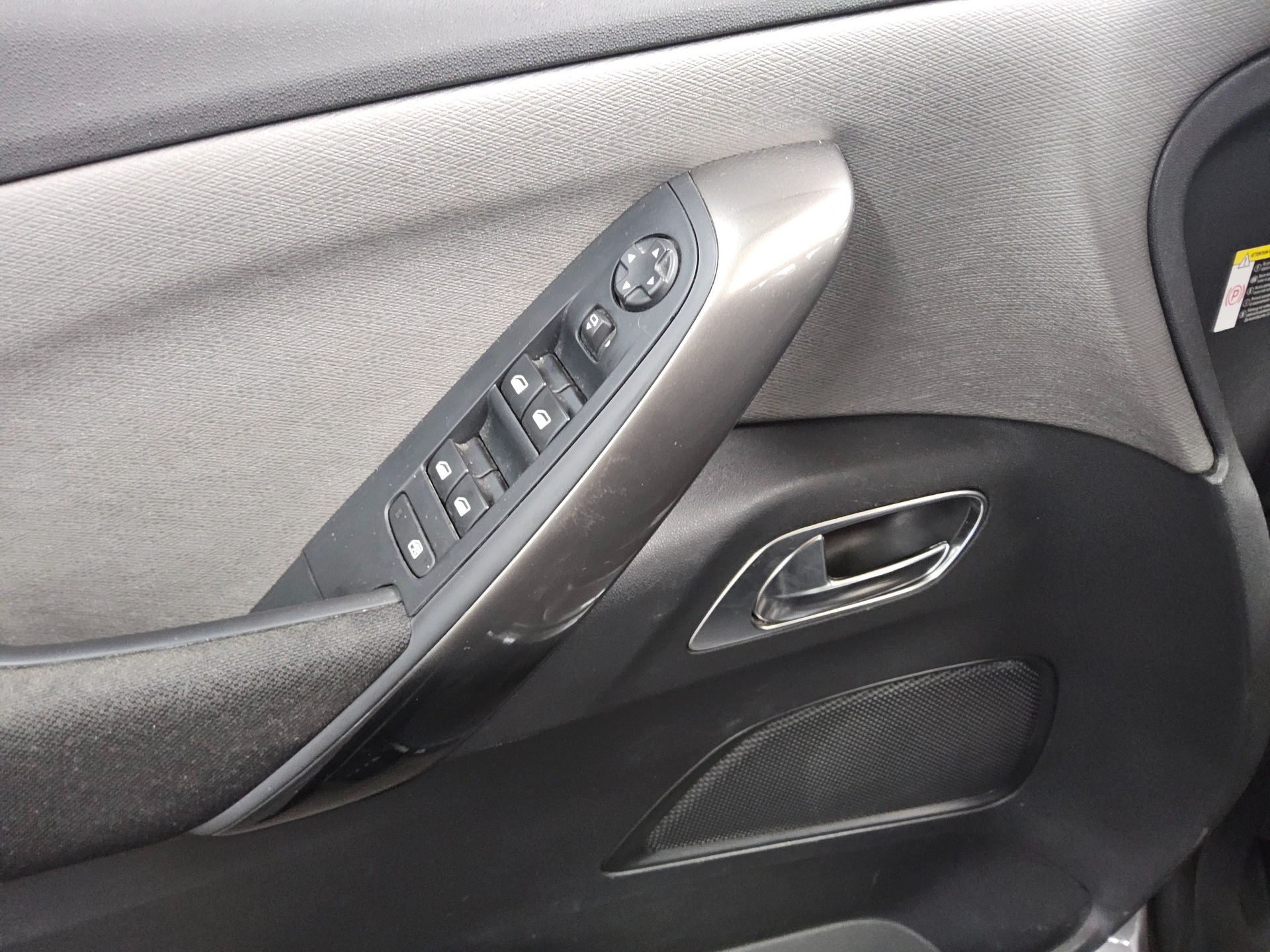 Citroën C4 Grand Spacetourer 1.5 BlueHDi T-Leder Navi AHK 10