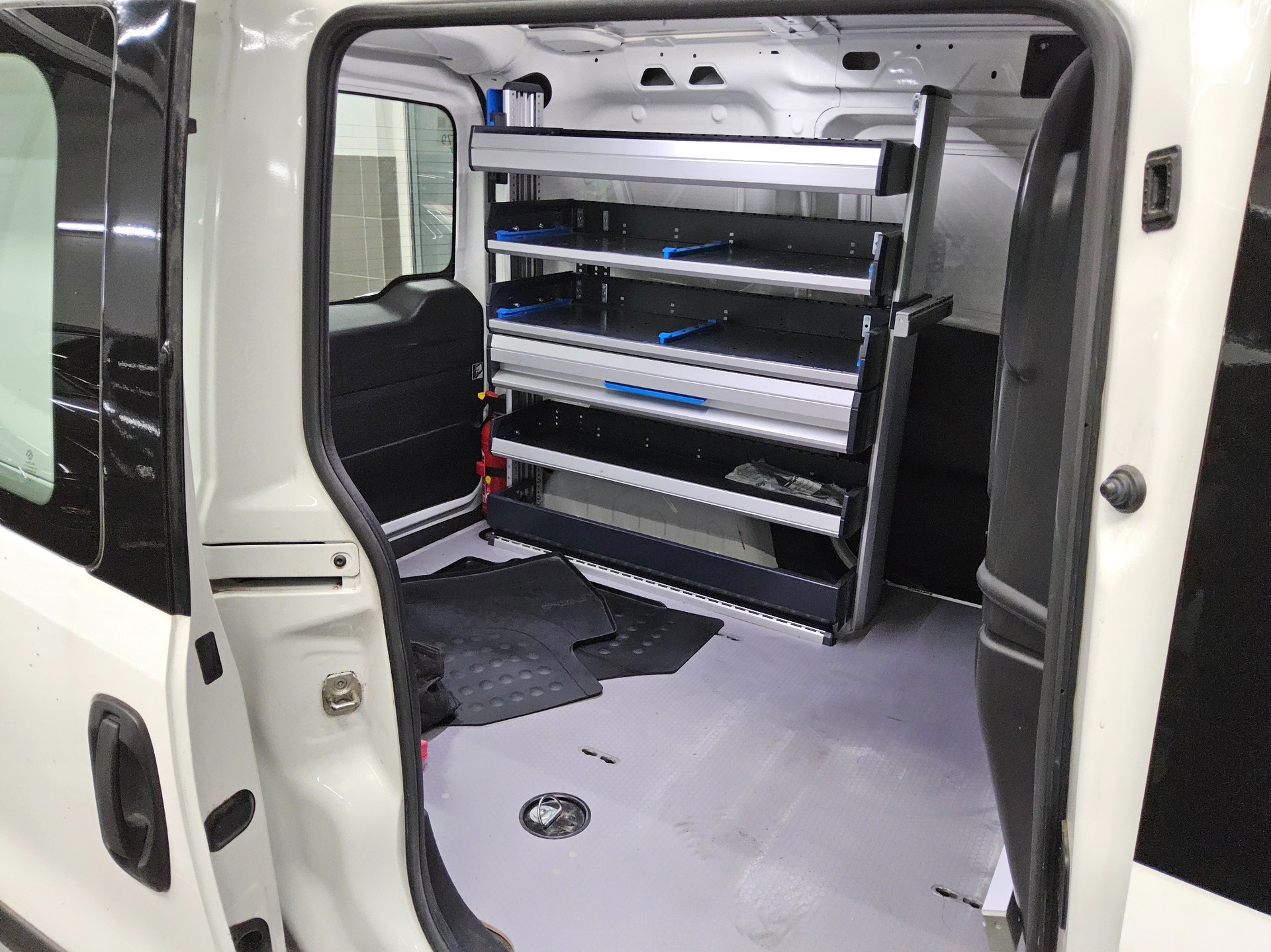 Fiat Doblo Cargo 1.3 Multijet Regale PDC BT USB Klima 12