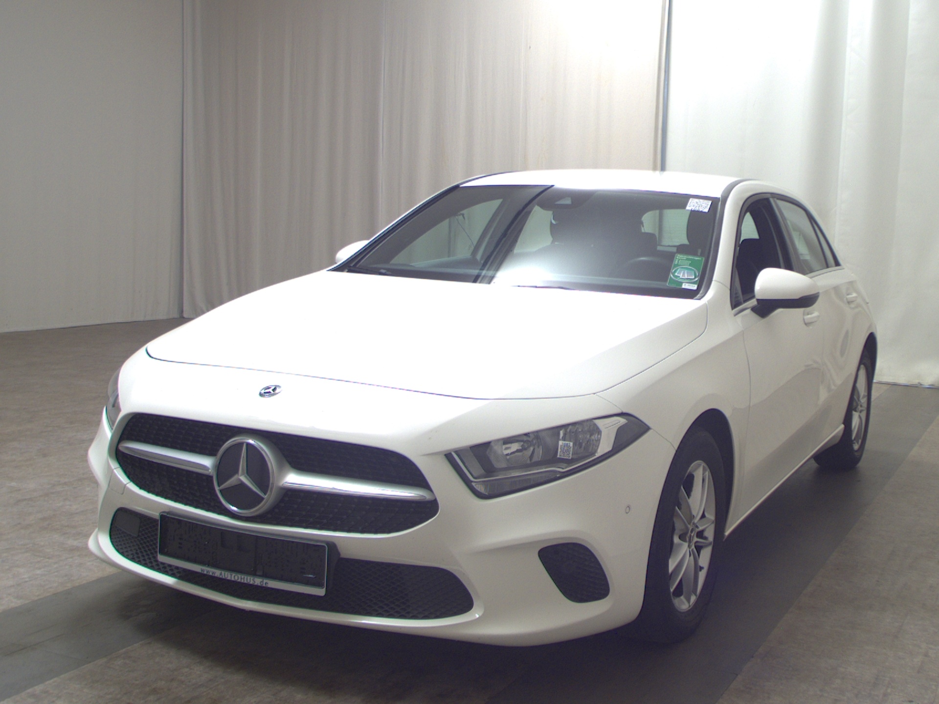 Mercedes-Benz A 180 d Style T-Leder Navi PDC 2