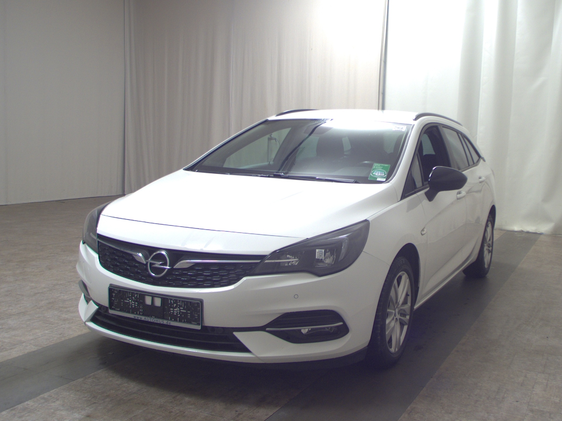 Opel Astra ST 1.5 D Business Ed. Navi LED AHK RFK PDC 2