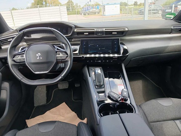 Peugeot 508 SW 1.5 BlueHDI Allure NAVI KLIMA LED SHZ PDC 5