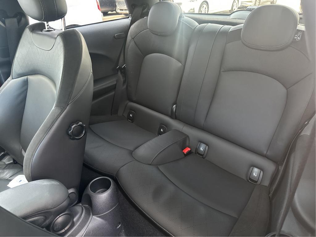 MINI Cooper SE NAVI LED SHZ PANO RFK 7