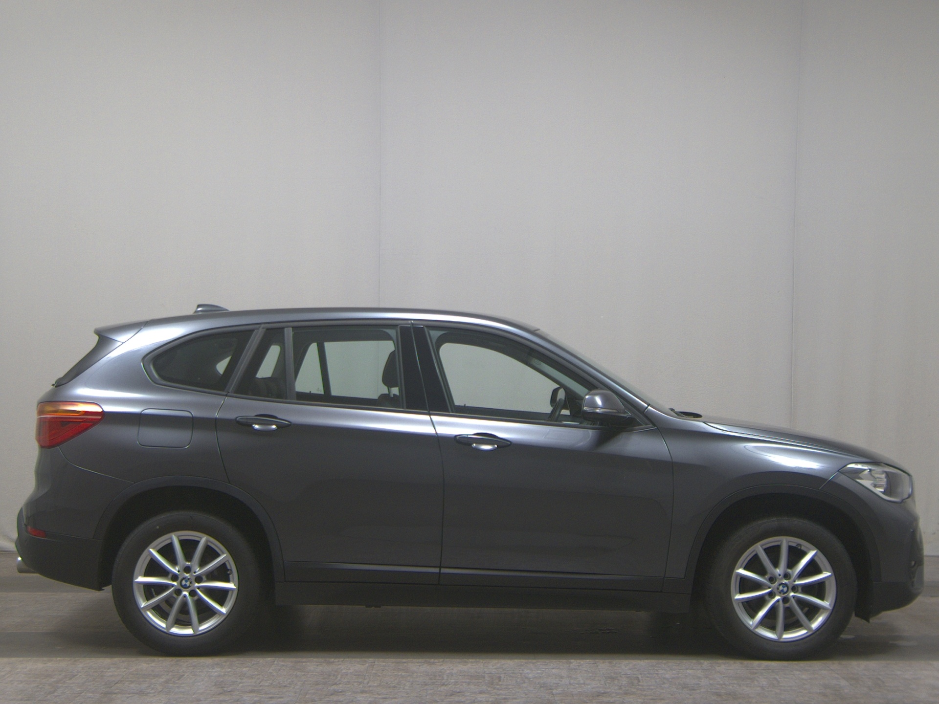 BMW X1 sDrive18d Advantage Navi Leder H-K Sound PDC