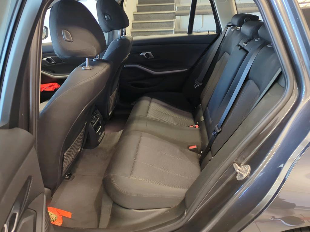 BMW 320dA Touring xDr Advantage NAVI LED SHZ LENKRADHZG PDC 9