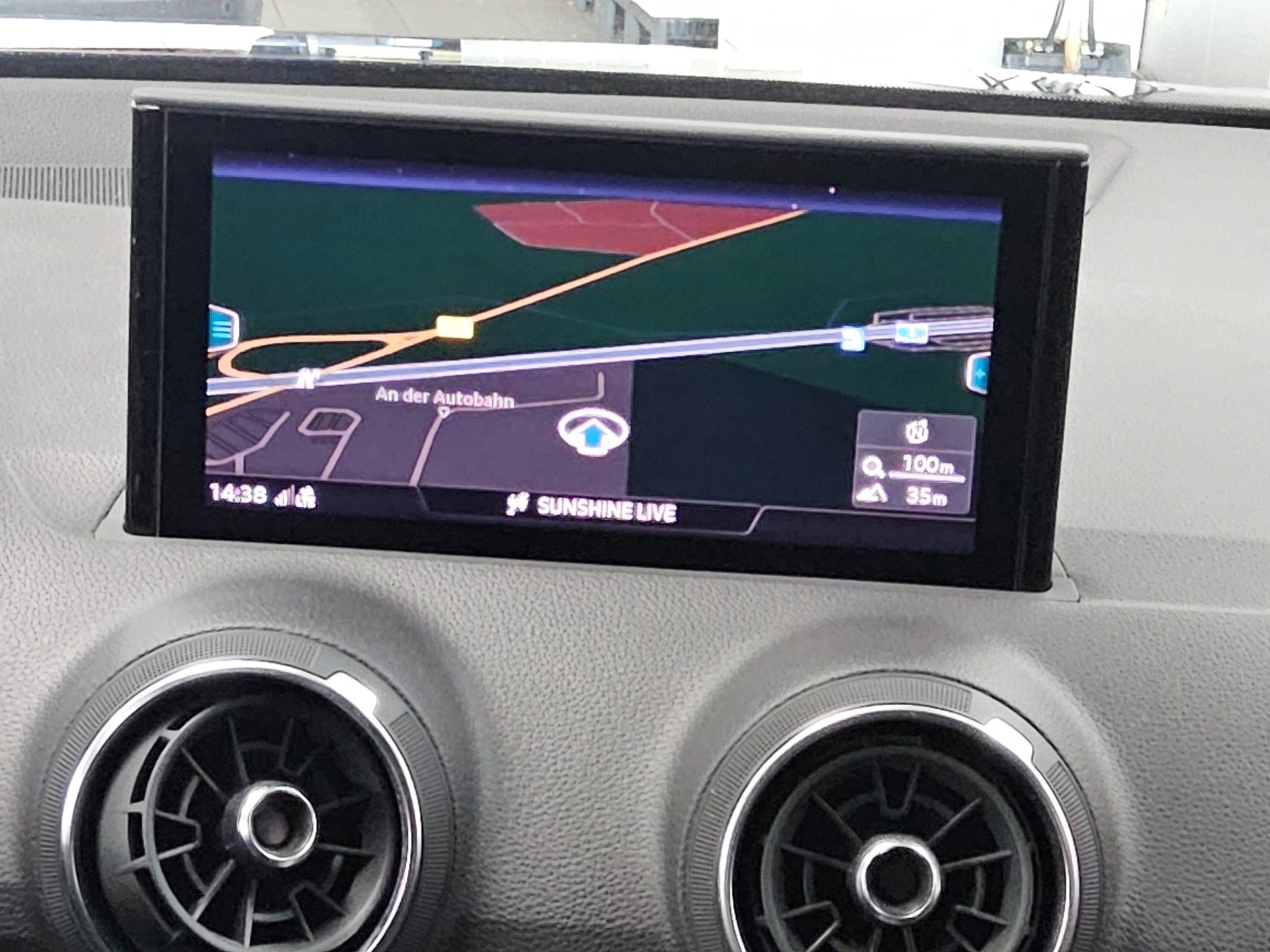 Audi Q2 35 TFSI S-Line Navi LED vc RfK PDC AHK 7
