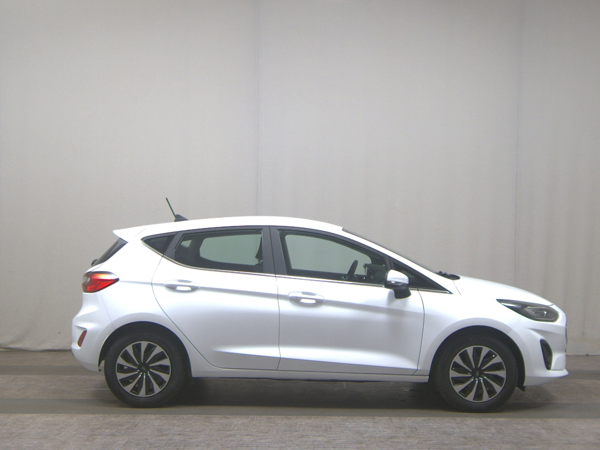 Ford Fiesta 1.1 Titanium Navi Shz PDC