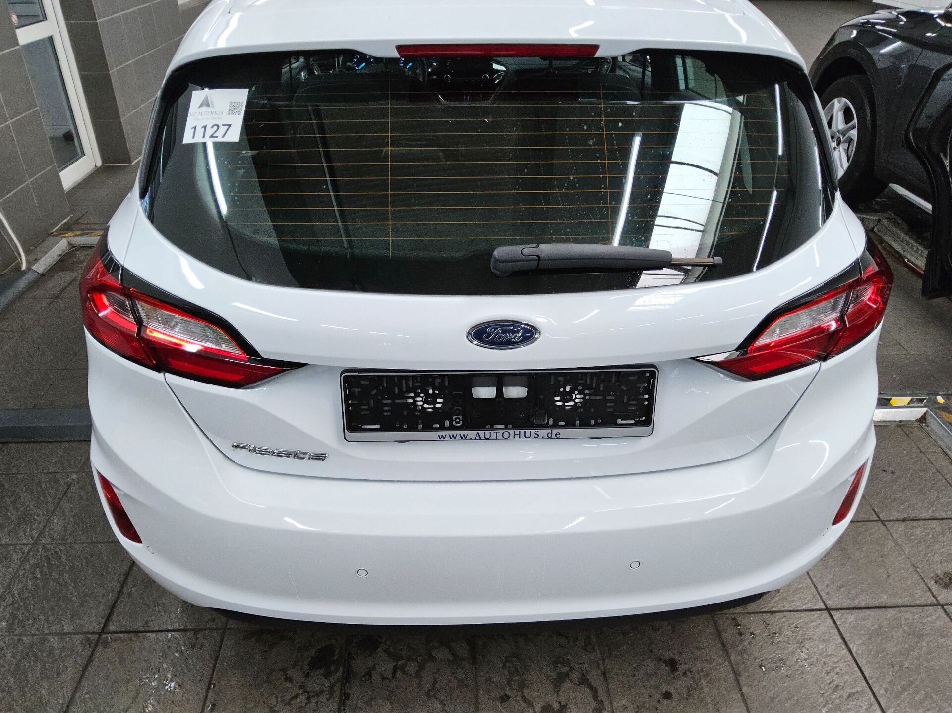 Ford Fiesta 1.1 Titanium Navi Shz PDC 10