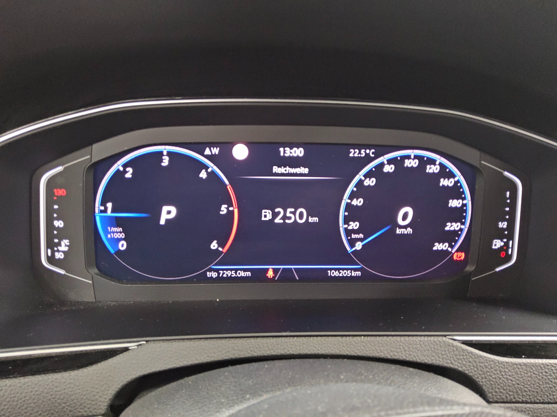Volkswagen Passat Var. 2.0 TDI Elegance Navi LED AID Alcantara Shz el.Heck 360° 8