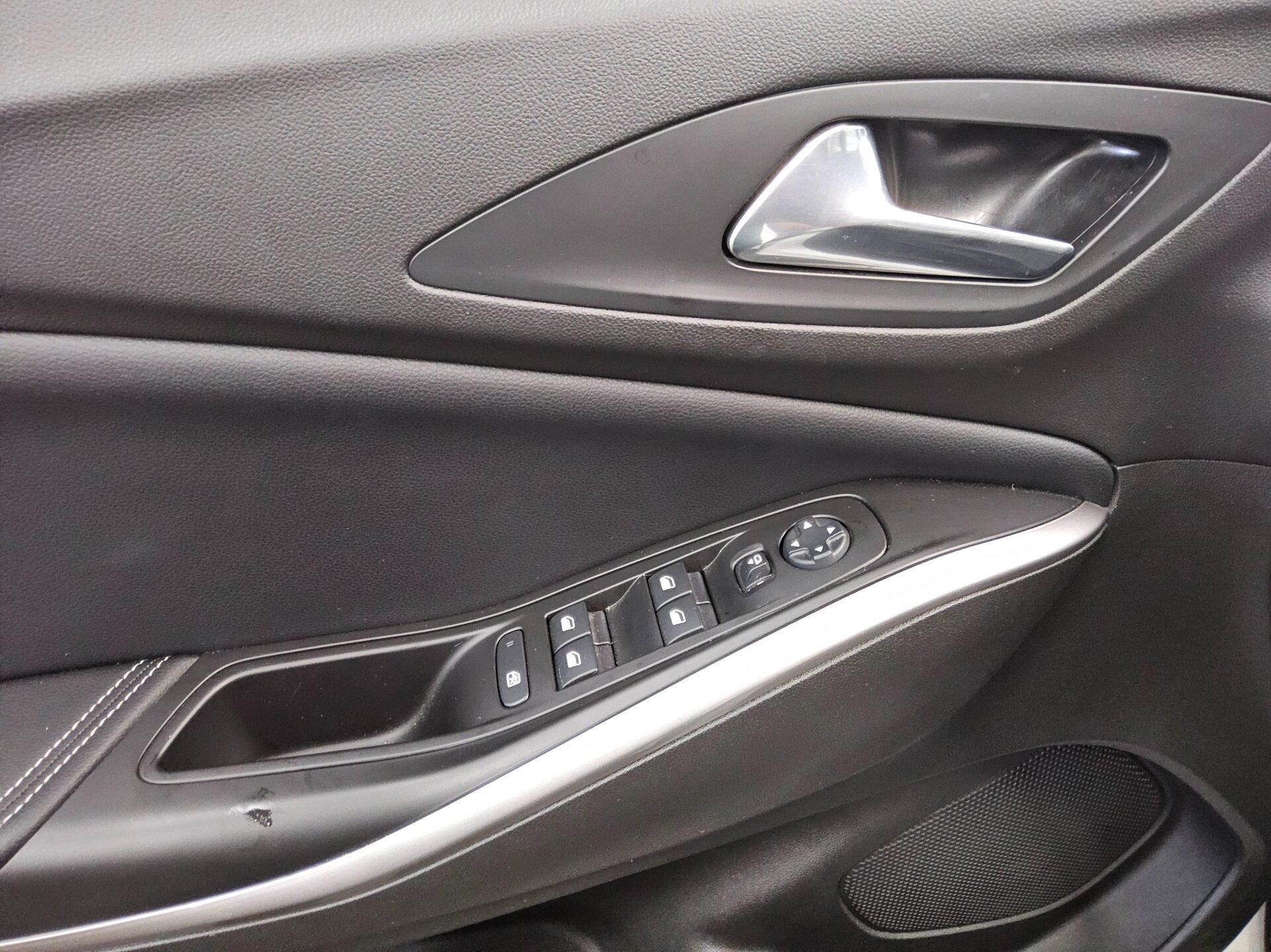 Opel Grandland X 1.5 D GS Line T-Leder LED DAB PDC 10